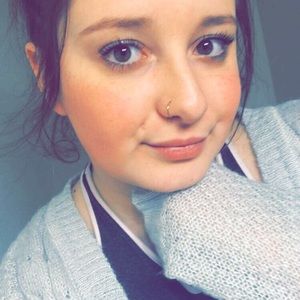 Meet your Posher, Abbie